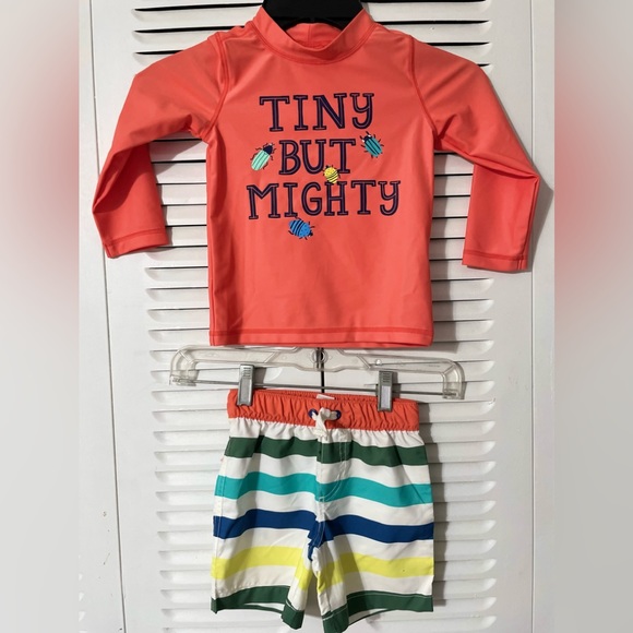 CARTER’s BOYS SWIMSUIT 24months, orange and stripes, shorts and t-shirt - Picture 3 of 16
